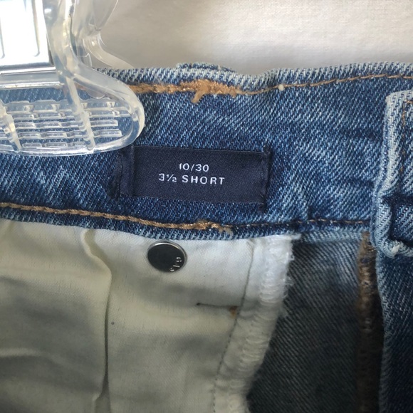 NWT Gap Jean Shorts Size 10/30 - Picture 8 of 9